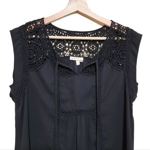 Meadow Rue Women's Sleeve Black Top with Crocheted Details Size Small